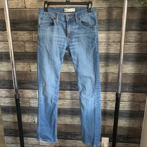 🌻Levi’s 511 Slim Fit Jeans
